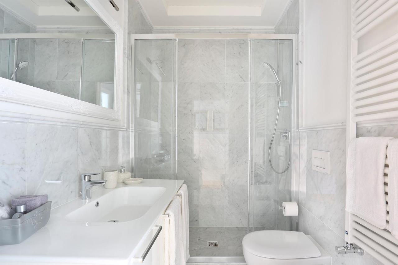 Design Apartment In The Heart Of Florence - Hosted By Sweetstay Ngoại thất bức ảnh